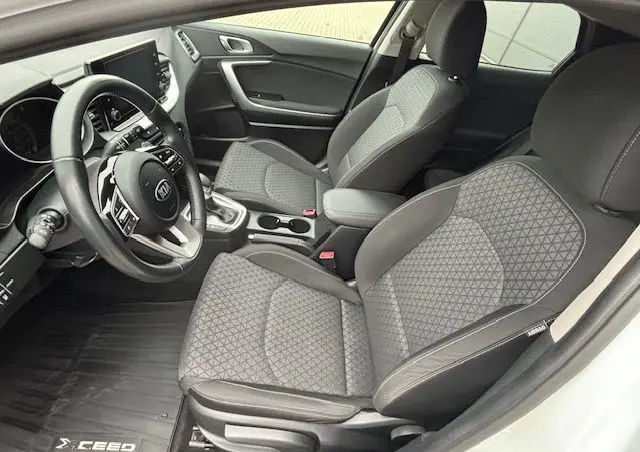 KIA XCeed 1.5 T-GDI M DCT