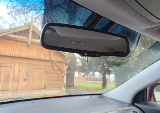 KIA Sportage 2.0 CVVT 4WD Automatik Fifa World Cup Ediition