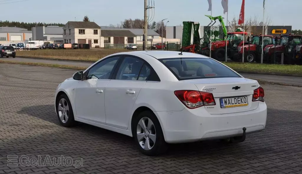 CHEVROLET Cruze 