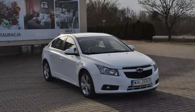 CHEVROLET Cruze 