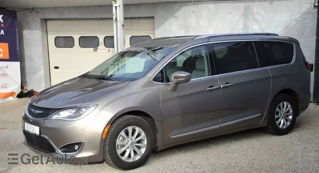 CHRYSLER Pacifica 