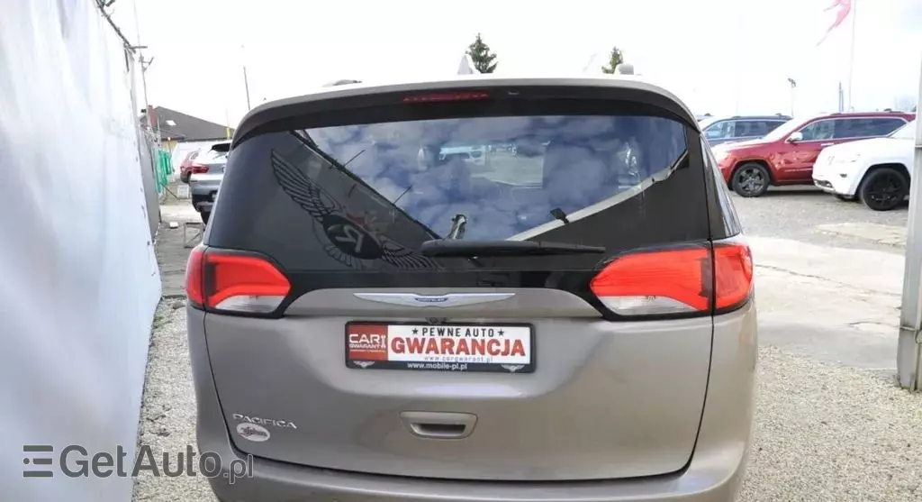 CHRYSLER Pacifica 