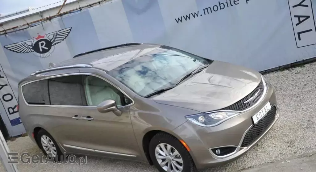 CHRYSLER Pacifica 