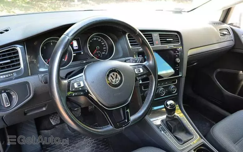 VOLKSWAGEN Golf VII 2.0 TDI BMT Comfortline