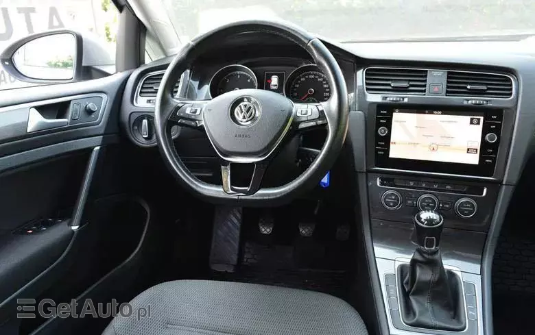 VOLKSWAGEN Golf VII 2.0 TDI BMT Comfortline