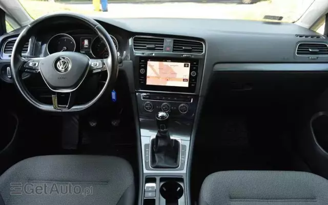 VOLKSWAGEN Golf VII 2.0 TDI BMT Comfortline
