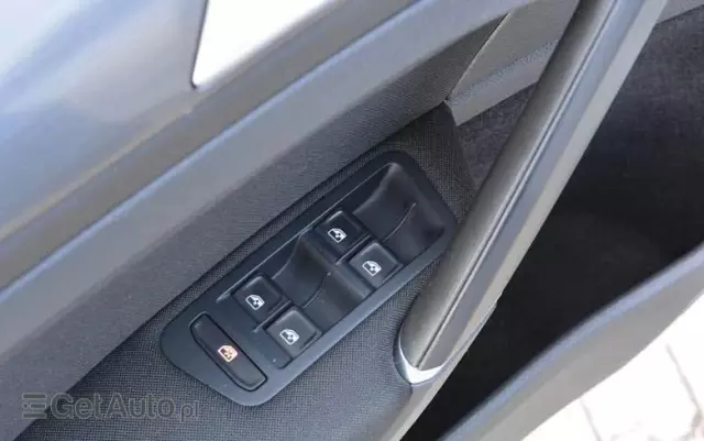 VOLKSWAGEN Golf VII 2.0 TDI BMT Comfortline