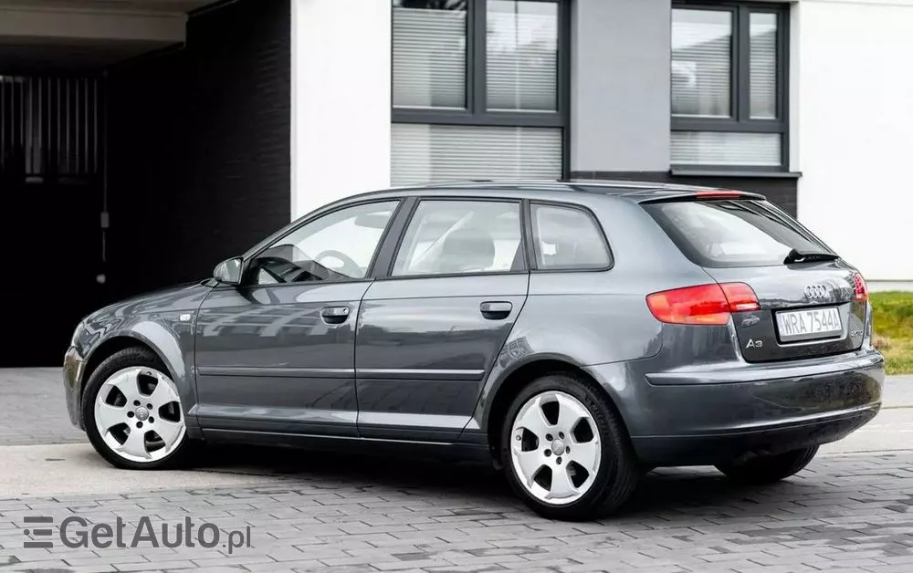 AUDI A3 