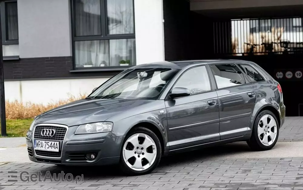 AUDI A3 