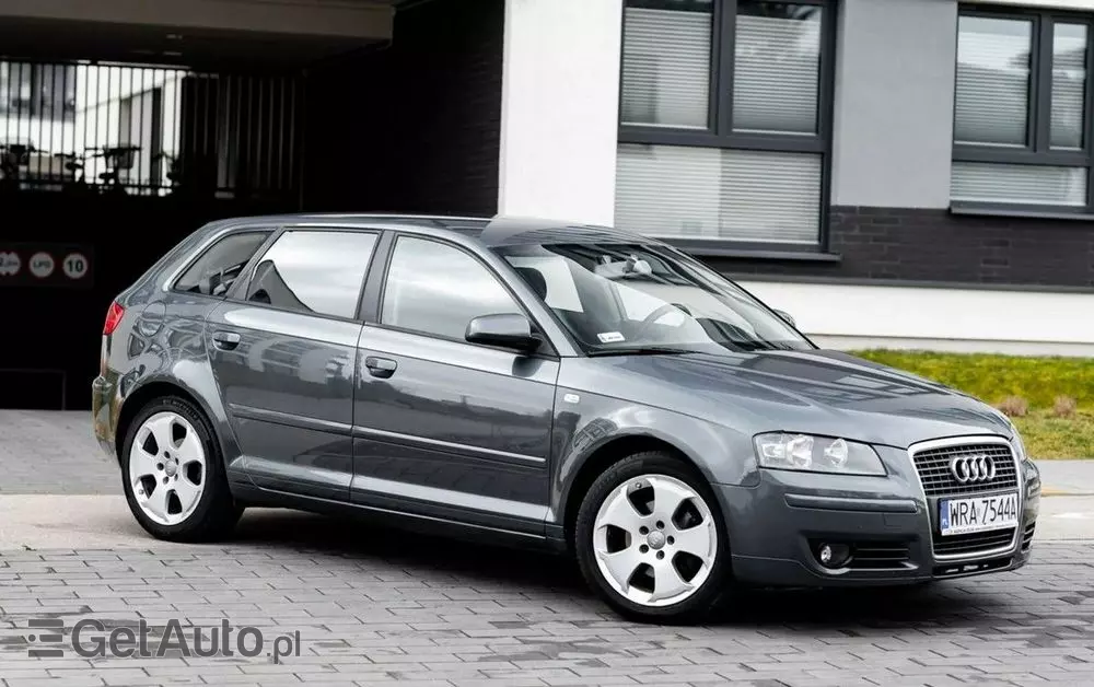 AUDI A3 