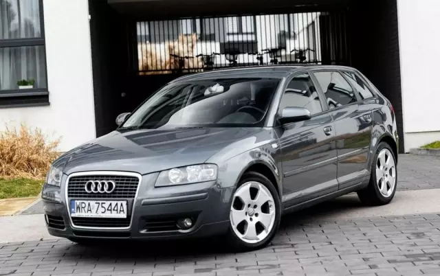 AUDI A3 