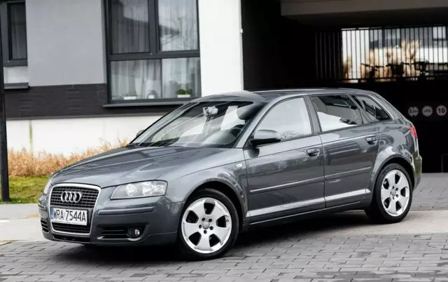 AUDI A3 