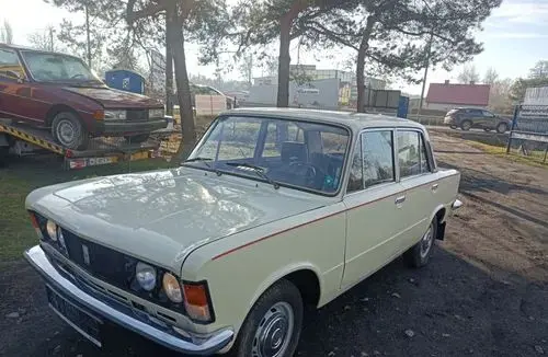 FIAT 125p 