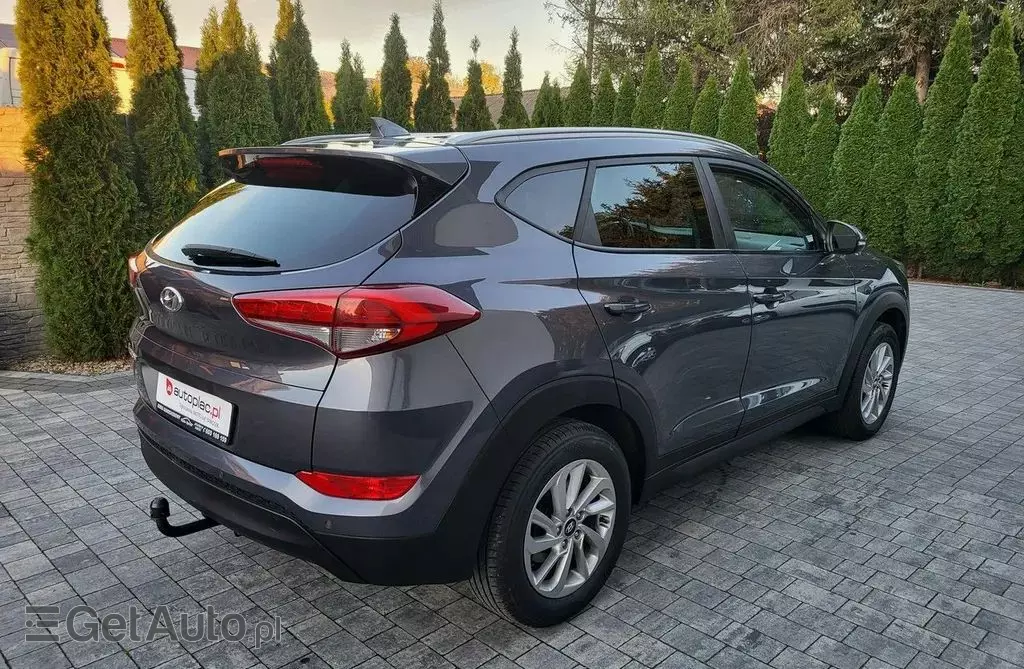 HYUNDAI Tucson 
