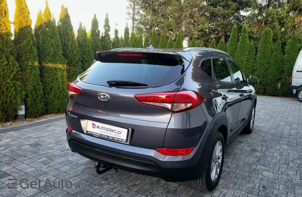 HYUNDAI Tucson 