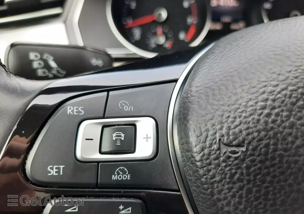 VOLKSWAGEN Passat 1.8 TSI BMT Comfortline