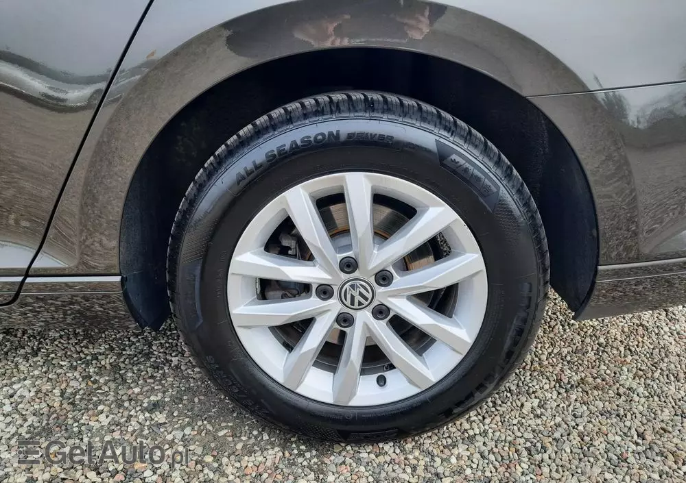 VOLKSWAGEN Passat 1.8 TSI BMT Comfortline