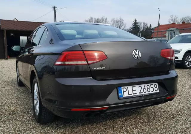VOLKSWAGEN Passat 1.8 TSI BMT Comfortline