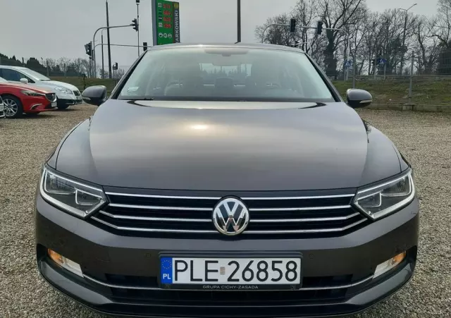 VOLKSWAGEN Passat 1.8 TSI BMT Comfortline