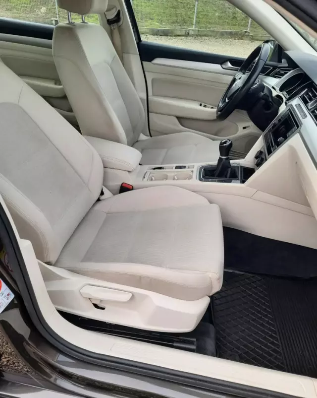 VOLKSWAGEN Passat 1.8 TSI BMT Comfortline