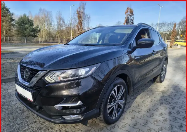 NISSAN Qashqai 1.2 DIG-T N-Connecta Xtronic