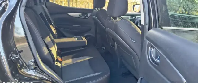 NISSAN Qashqai 1.2 DIG-T N-Connecta Xtronic