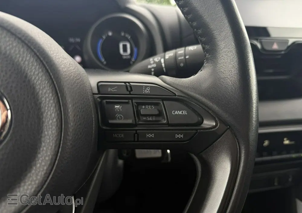 TOYOTA Yaris Hybrid 1.5 Comfort