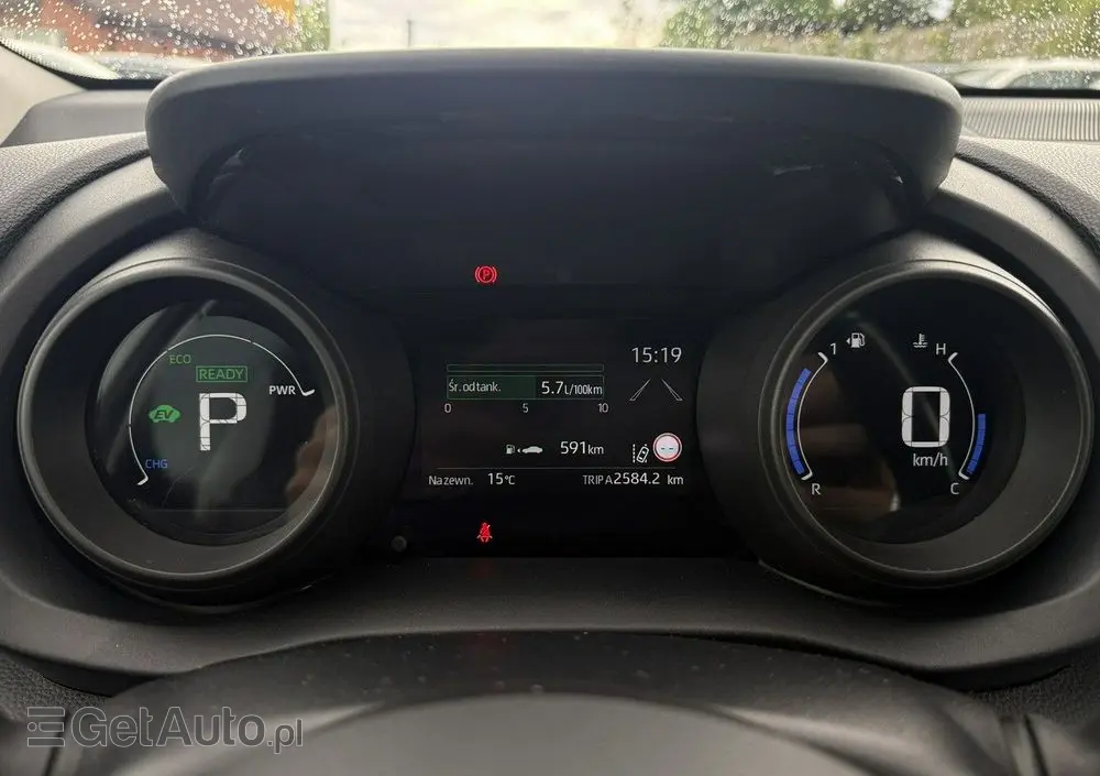 TOYOTA Yaris Hybrid 1.5 Comfort