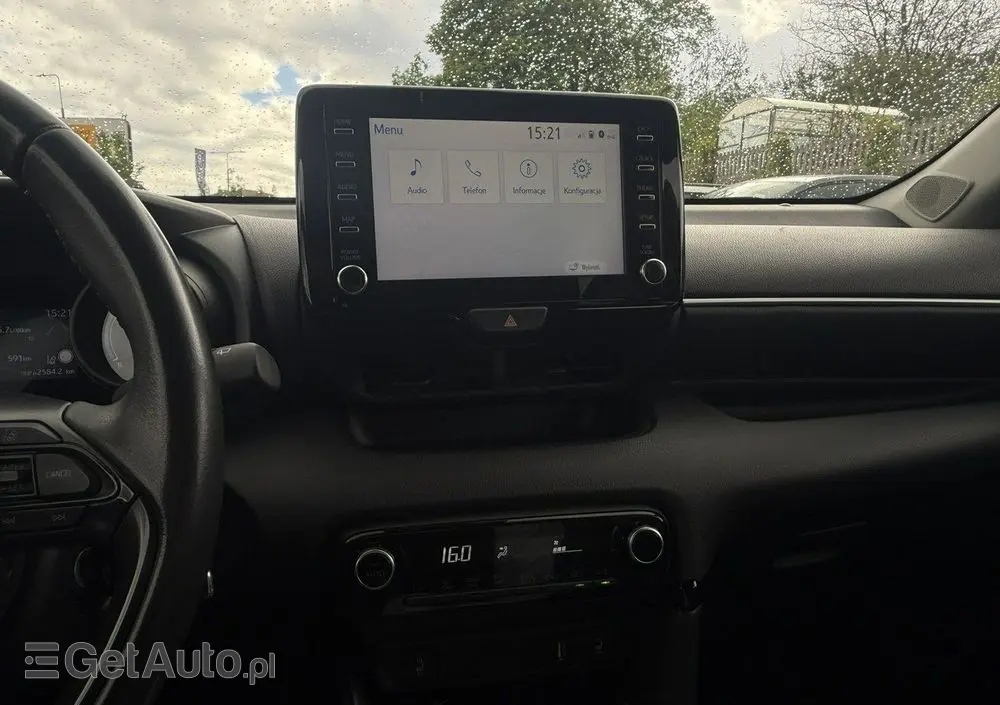 TOYOTA Yaris Hybrid 1.5 Comfort