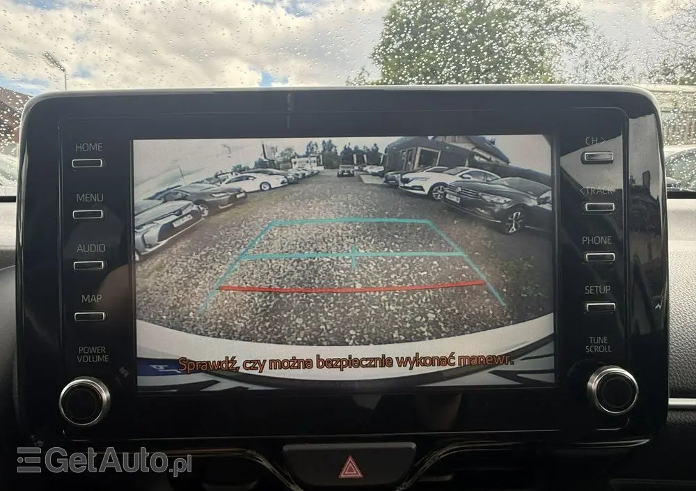 TOYOTA Yaris Hybrid 1.5 Comfort