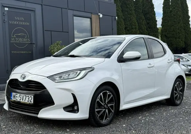 TOYOTA Yaris Hybrid 1.5 Comfort