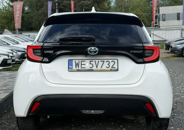TOYOTA Yaris Hybrid 1.5 Comfort