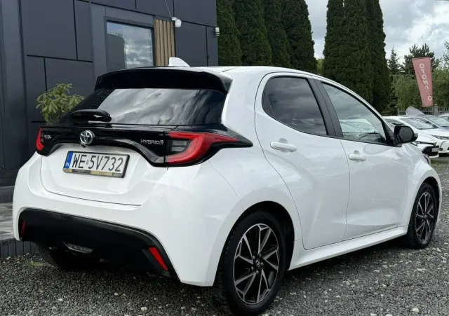 TOYOTA Yaris Hybrid 1.5 Comfort