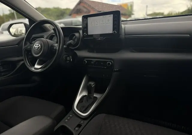 TOYOTA Yaris Hybrid 1.5 Comfort