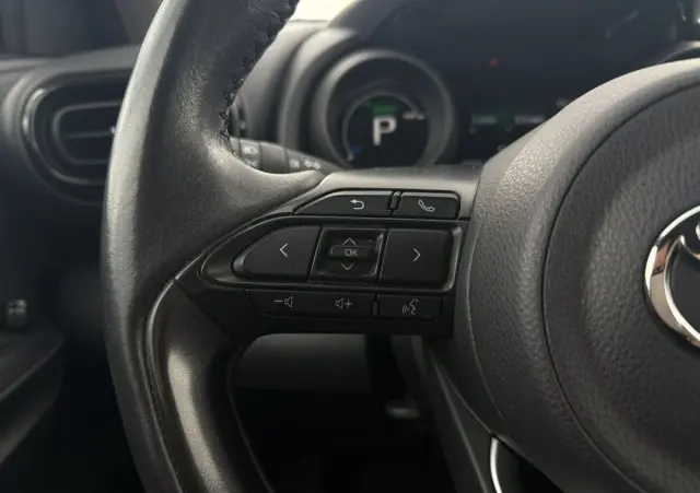 TOYOTA Yaris Hybrid 1.5 Comfort