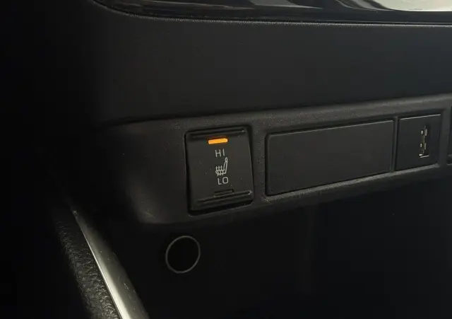 TOYOTA Yaris Hybrid 1.5 Comfort