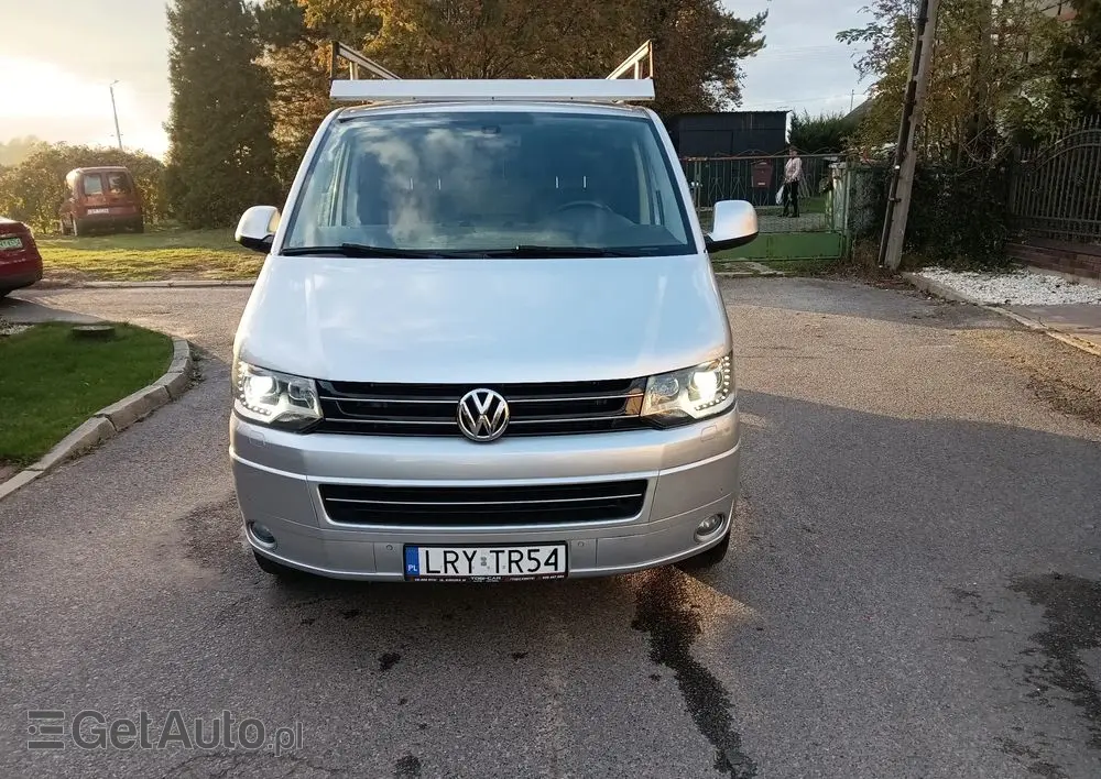 VOLKSWAGEN Transporter 
