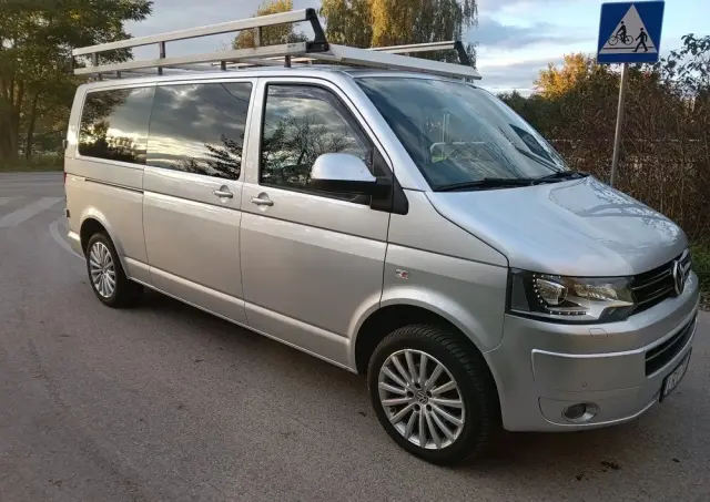 VOLKSWAGEN Transporter 