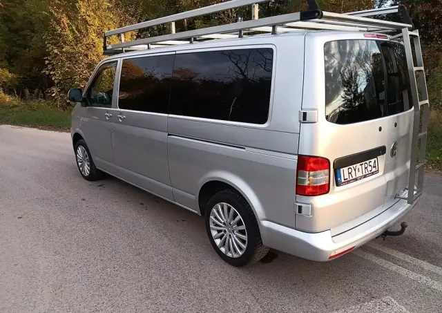 VOLKSWAGEN Transporter 