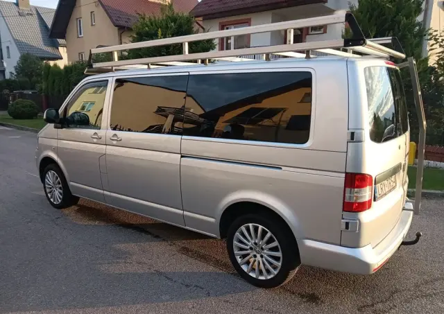 VOLKSWAGEN Transporter 