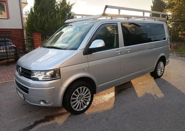 VOLKSWAGEN Transporter 