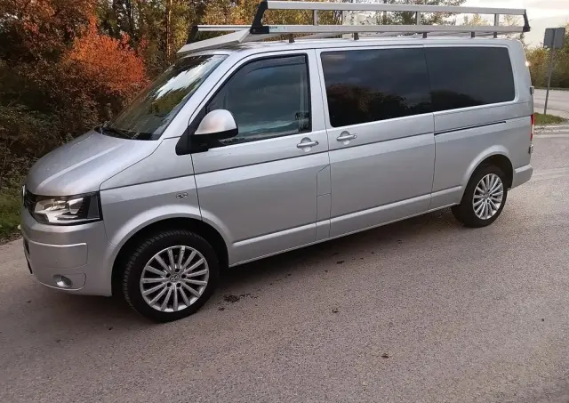 VOLKSWAGEN Transporter 