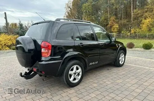 TOYOTA Rav 4 