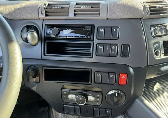 DAF CF 320 E6 Winda Firana Tył Drzwi Dach Zsuwany Długi 9.40m 