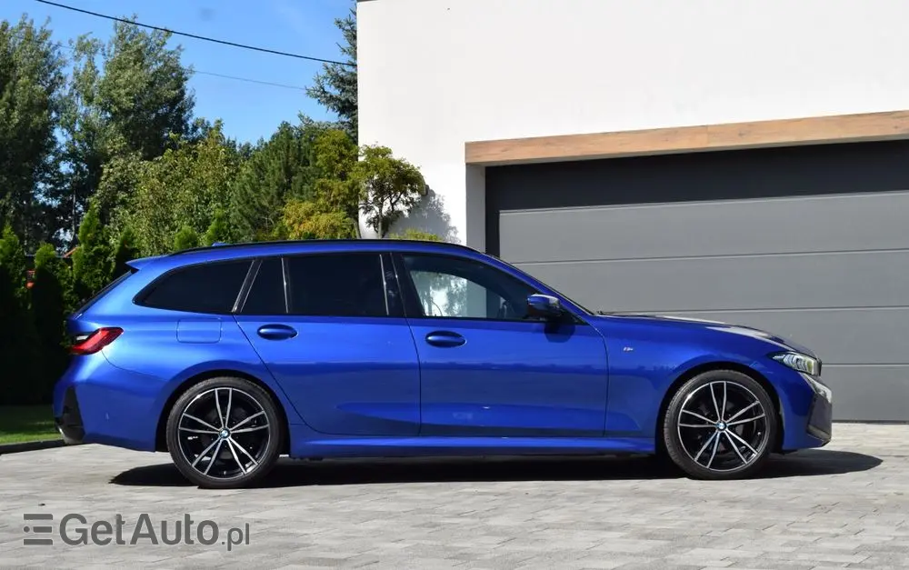 BMW Seria 3 320d xDrive M Sport sport