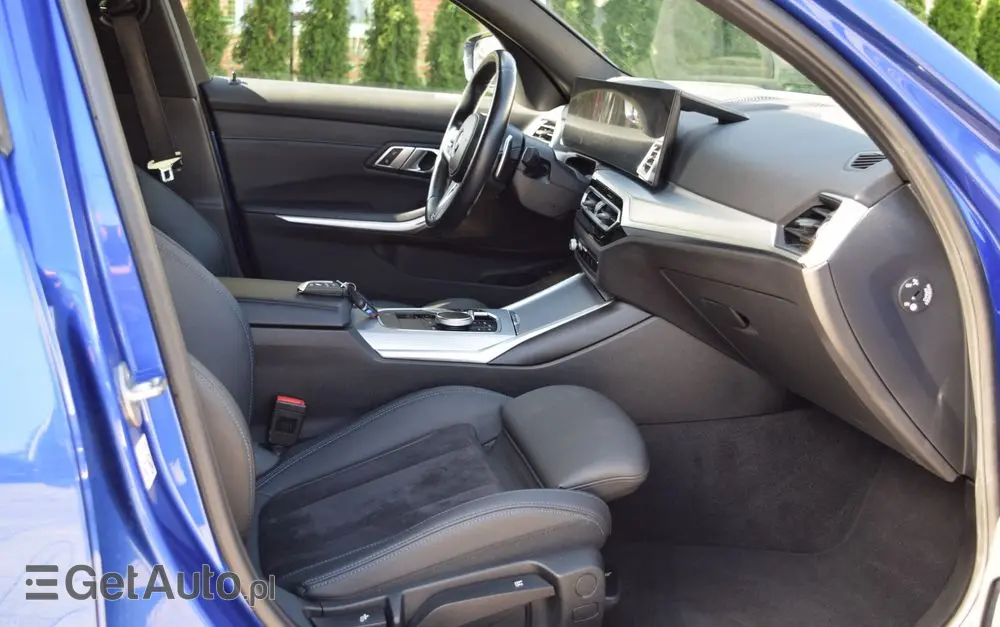 BMW Seria 3 320d xDrive M Sport sport