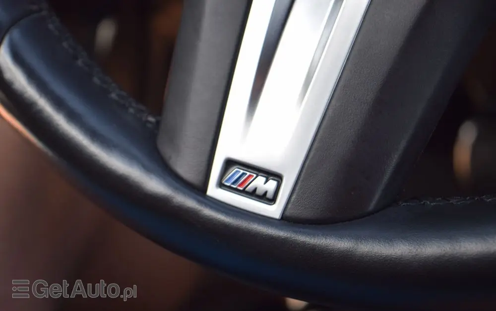BMW Seria 3 320d xDrive M Sport sport