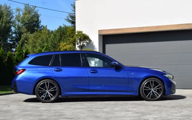 BMW Seria 3 320d xDrive M Sport sport