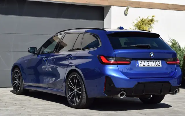 BMW Seria 3 320d xDrive M Sport sport