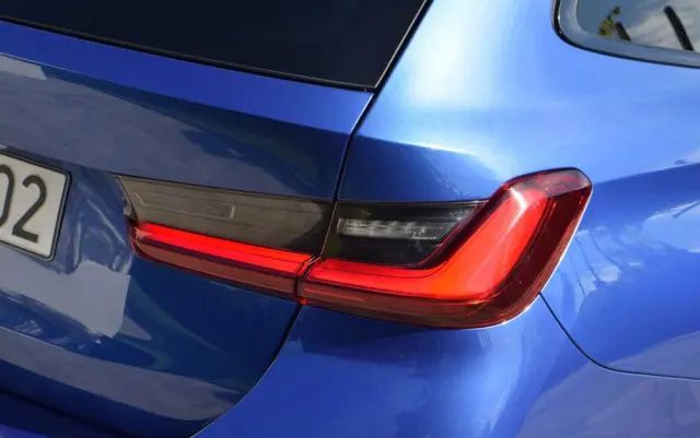 BMW Seria 3 320d xDrive M Sport sport